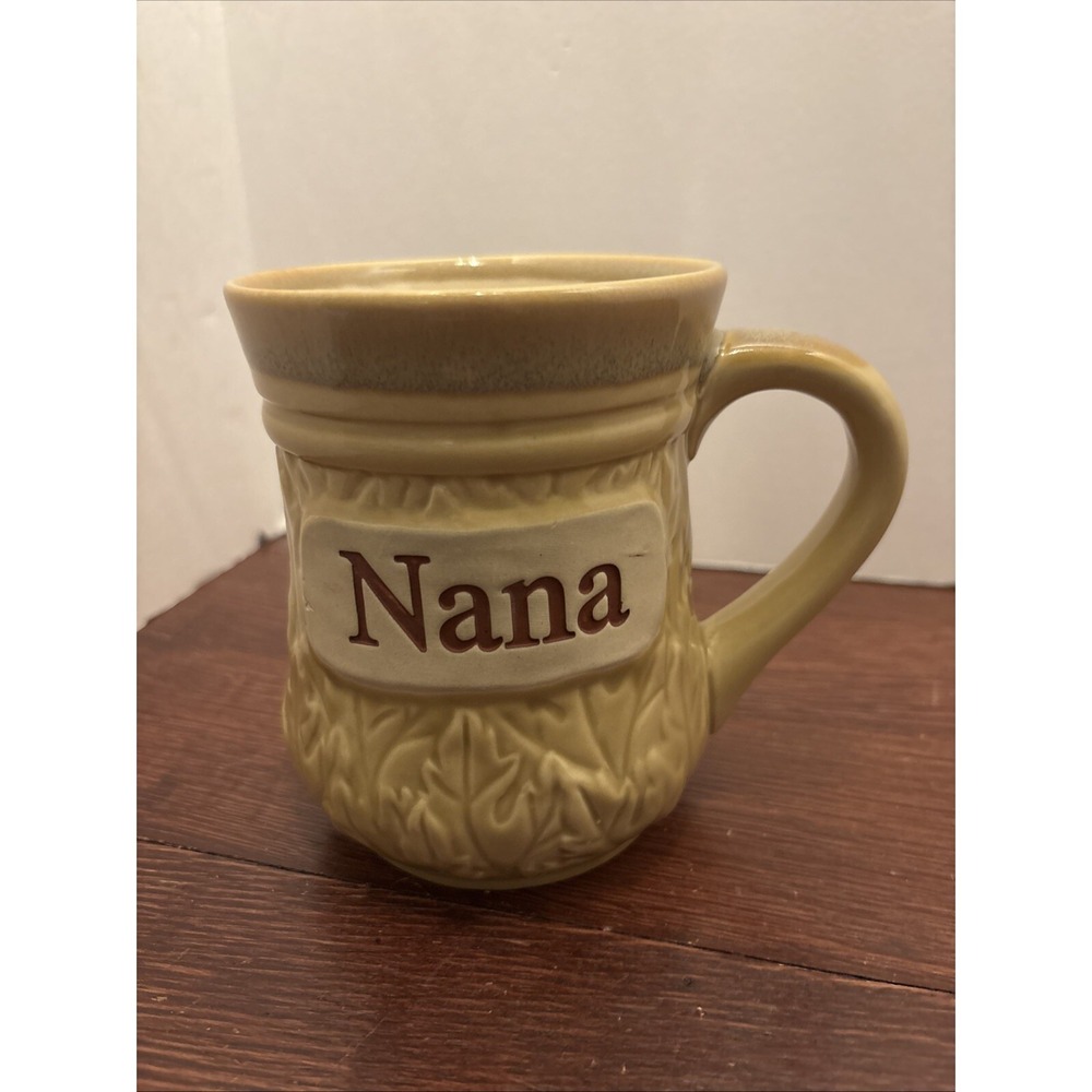 Cracker Barrel Nana Embossed 16 oz. Stoneware Coffee Mug Cup Yellow Beige